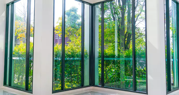 Emergency Balcony Door Glass Repair in Myrtle Grove, FL