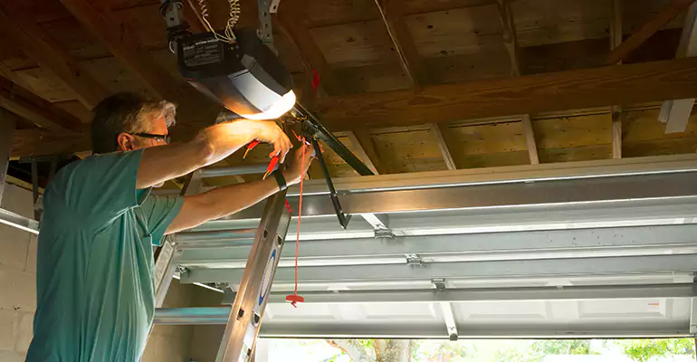 Chamberlain Garage Door Repair in Myrtle Grove, FL